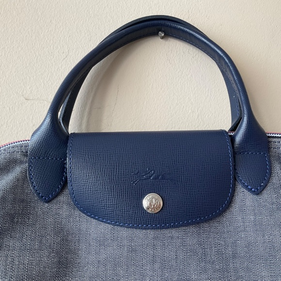 SOLD! Longchamp Navy Denim Horse Jockey Purse - Picture 5 of 16